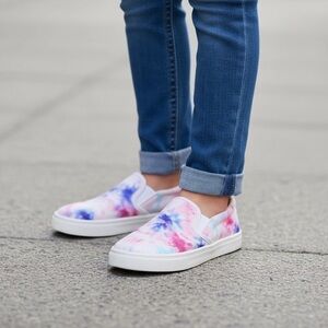 New in Box‎ Girls Sugar Rita Slip On Canvas Tie Dye Sneakers Summer Pink Purple